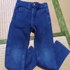 ユニクロ ヒートテック　キッズ デニムパンツ 110　男女兼用のサムネイル