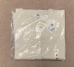 UNIQLOエクストラファインメリノクルーネックカーディガン　オフホワイトM