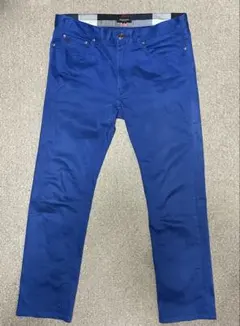 ブラックレーベルクレストブリッジ　ストレッチデニムパンツ
