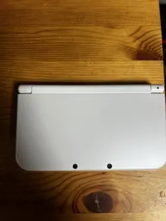 充電器付き！Nintendo 3DS LL ホワイト