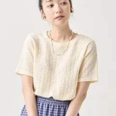 【美品】FREAK'S STORE 半袖 フラワー トップス ホワイトのサムネイル