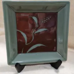 Item thumbnail for item 05224008-ba2b-4bae-a69e-b9673a087ff2