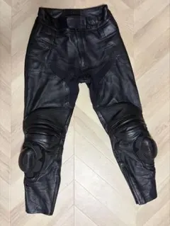 Clooney パンチングレザーパンツ ニースライダー付 サイズ34 - メルカリ