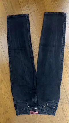 Levi’s 550 ブラックデニム W28 リラックスフィット