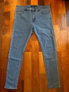 Bershka スーパースキニーフィットデニム サイズ42