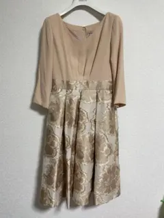 ダイアグラム　サイズ36 ワンピース　結婚式　卒業式　膝下　Ｖネック