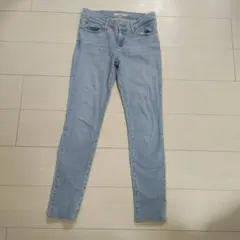 Levi's ライトブルースキニーデニム