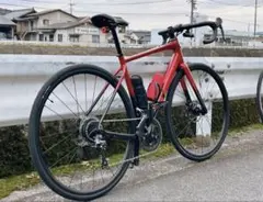 TREK ロードバイク レッド ブラックのサムネイル
