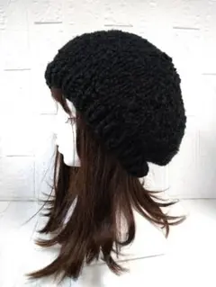 ハンドメイド　 手編みのボリュームたっぷりベレー帽　黒　 ブラック
