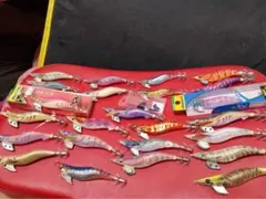 エギ 12本セット エメラルダス　シマノ クリンチ デュエル エギ 12本セット エメラルダス シマノ クリンチ デュエル - メルカリ