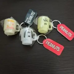 スヌーピー ミニマグキーリング　キーホルダー　peanuts