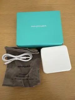 【美品】RAVPOWER モバイルバッテリー 充電器 ホワイト
