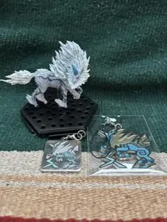 モンスターハンター　キリン　モンスターアイコンステンドマスコット　チャーム
