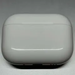 美品Apple AirPodsPro （第3世代）充電ケースのサムネイル