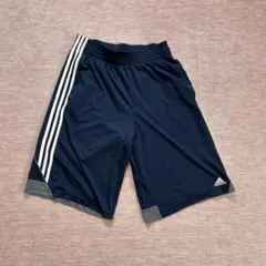 adidas ハーフパンツ