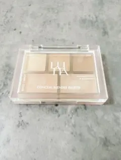 LUNA CONCEAL BLENDER PALETTEのサムネイル