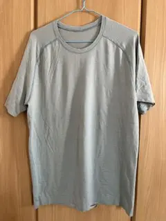 Lululemon ルルレモンmen’s Tシャツ　Lサイズぐらいのサムネイル