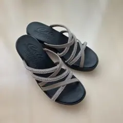 SKECHERS Cali LUXE FOAM サンダルのサムネイル