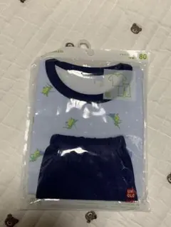 【新品未使用】ユニクロ　パジャマ　80