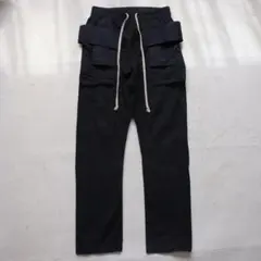 美シルエット✨mnml ドロップクロッチカーゴパンツ ドローコード ダークウェアのサムネイル
