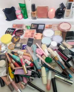 ミ*子様 m*m様 トータル100点超え 化粧品 コスメ まとめ売り 大量 31