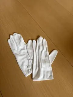 ホワイトウェディンググローブ ボタン付き