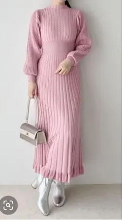 ケーブルプリーツフレアニットワンピース