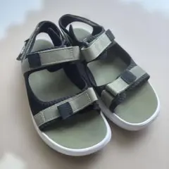ニューバランス　キッズサンダル　20センチ