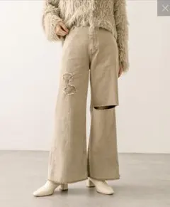 Item thumbnail for item 50269b3d-cf4a-4ee0-b201-fb2dd0230364