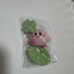 星のカービィ達の はなあそび四つ葉のクローバー付きフィギュア