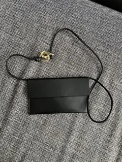 COS ブラックレザー ショルダーバッグ