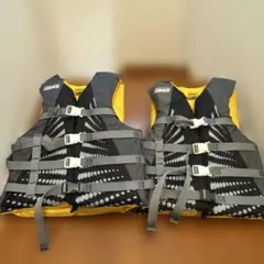 Coleman ライフジャケット ブラック/イエロー 2点 まとめ売りのサムネイル