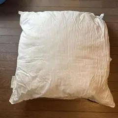 IKEA フラワーパターン クッションのサムネイル