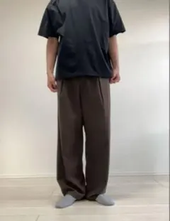 GU スラックス　ワイドパンツ　ブラウン　 XL