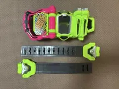 仮面ライダーエグゼイド 変身ベルト DXゲーマドライバー 本体