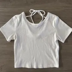 GU リブ編みホワイトTシャツ バックオープンリボン Sのサムネイル