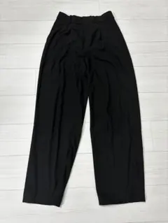 タックワイドパンツ　ユニクロ　s ブラック