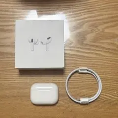 AirPodsPro第一世代　右耳・ケース箱・充電ケーブル