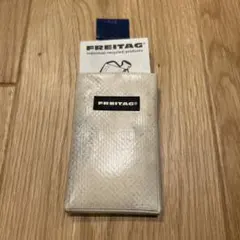 送料込み☆freitag 名刺入れ　ホワイト　白のサムネイル