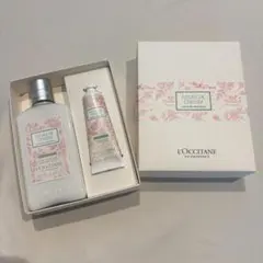 限定品 L'Occitane Fleurs de Cerisierギフトセット