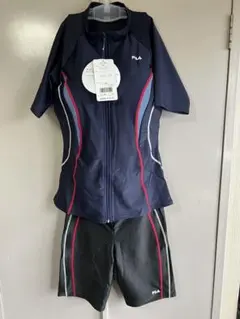 水着、13号、Reebok