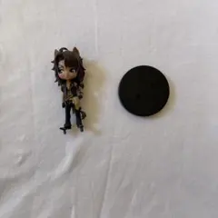 ツイステ　レオナ・キングスカラー　フィギュア
