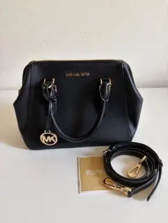 MICHAEL KORS ブラックハンドバッグ ※袋は皺があります。