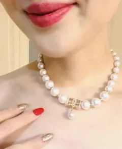 Dior お好きな方に　ネックレス フェイクパール