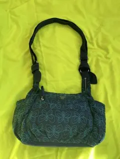 Item thumbnail for item 064f7ddb-67d2-4820-a80f-a301c7bbb983