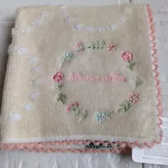 【新品未使用】Afternoon Tea 花柄タオルハンカチ 約25cm