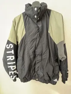 adidas ストライプナイロンジャケット・パンツセット