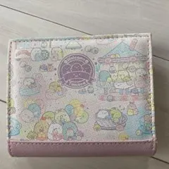 すみっコぐらし⭐︎2つ折り財布　ピンク　　使用回数少なめ
