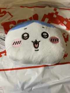 ちいかわ ぬいぐるみパスケースポーチ① ハチワレ