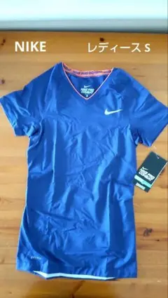 お値下げ中【新品】Nike Pro Combat Vネック ネイビー レディース